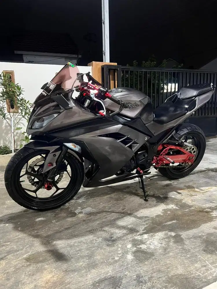 Ninja 250 ABS injeksi 2013 ex tangan pertama