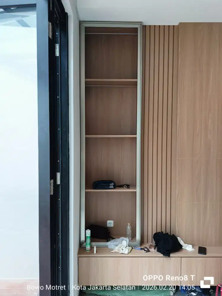 Frame pintu alumunium lemari kitchen