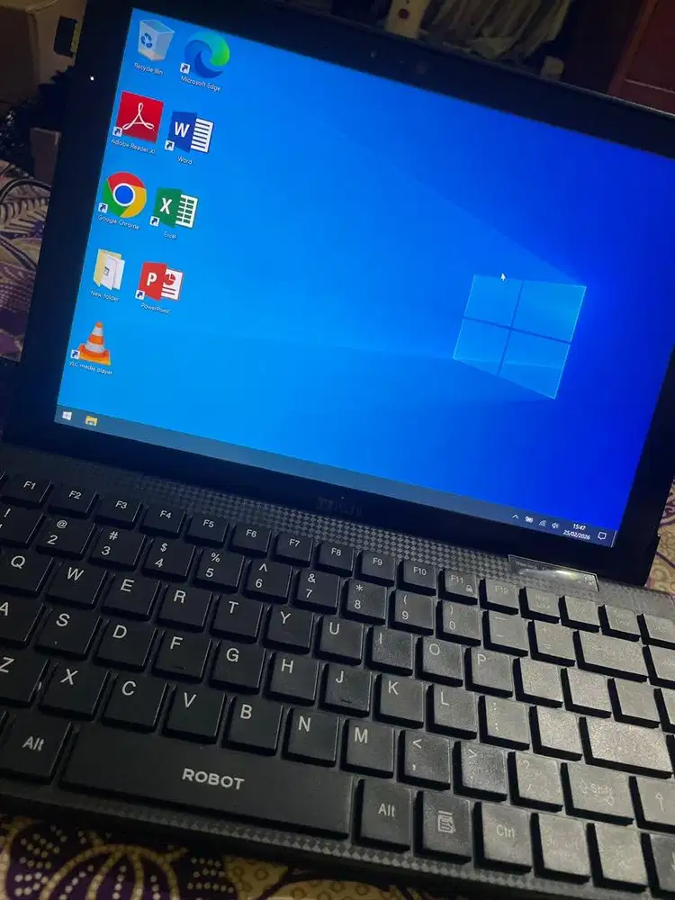 Laptop Ram 8gb ssd 128 spek gahar