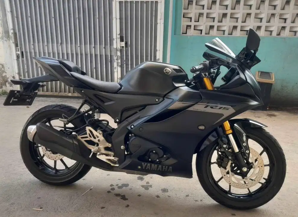 Yamaha R15 v4 2025
