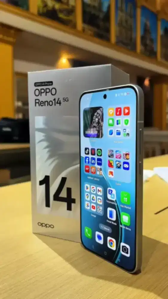 Oppo Reno 14 5& 12/256 GB putih