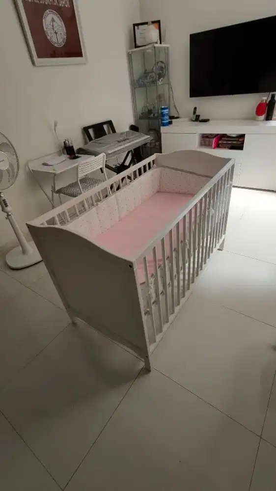 Box bayi bongkar pasang