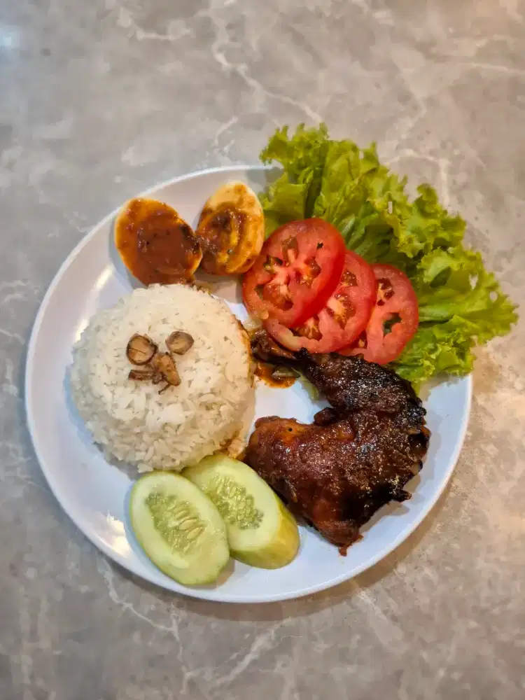 Asisten cook, pria, usia 30 thnan