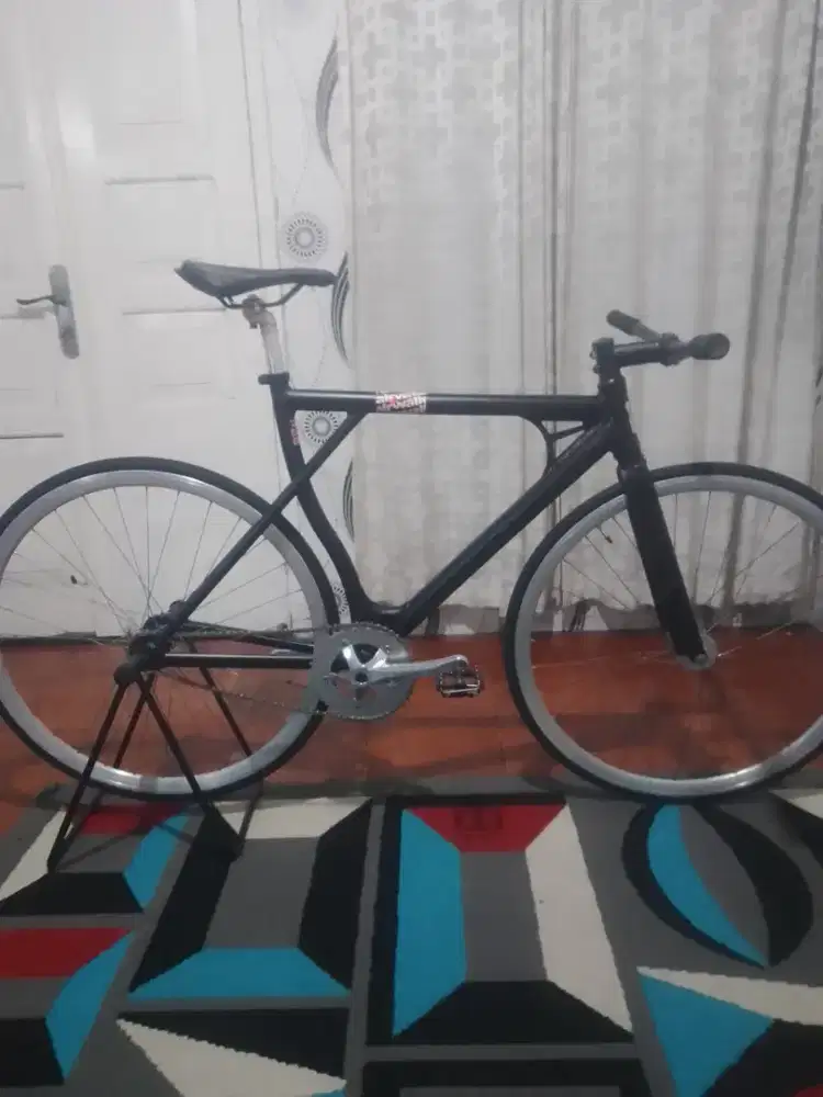 Fixie airwalk airtrack