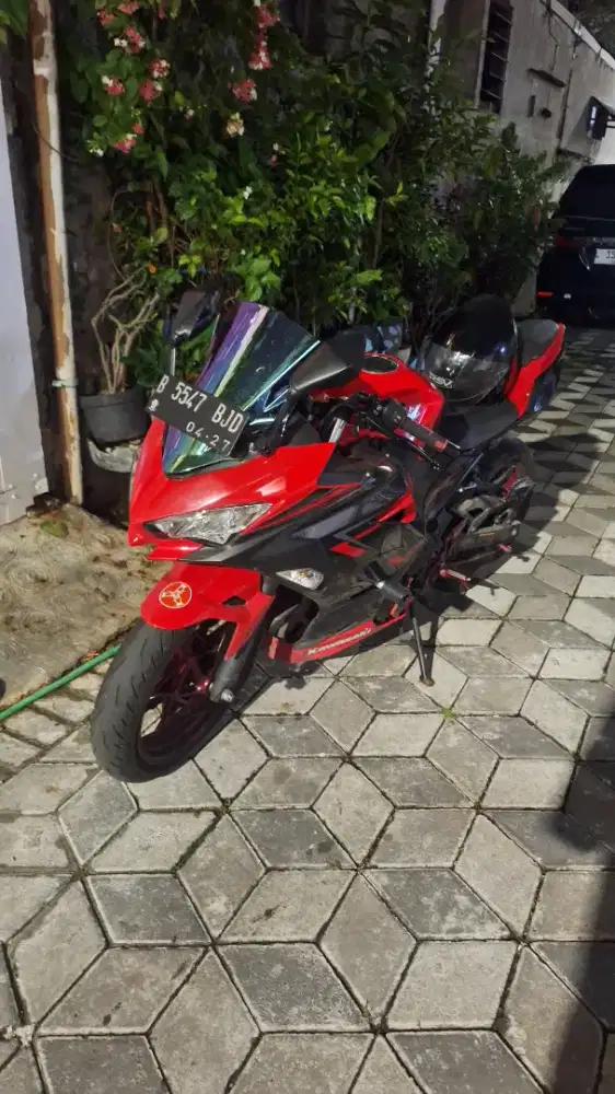 Kawasaki ninja 250 ABS Keyless