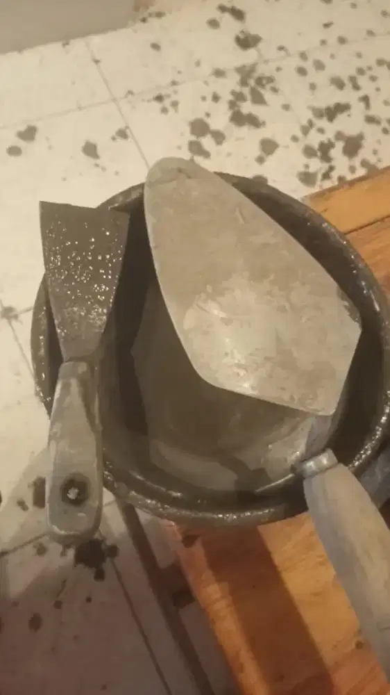 Helper/Kernek Bangunan