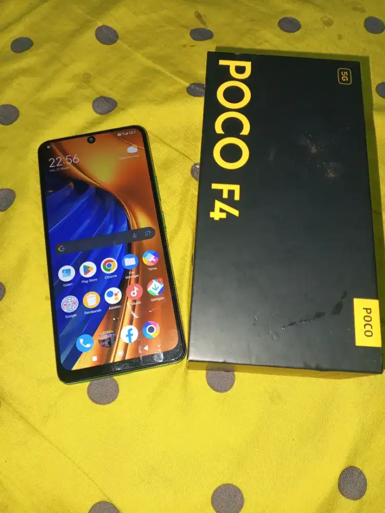 Poco f4 5g ram 8/256