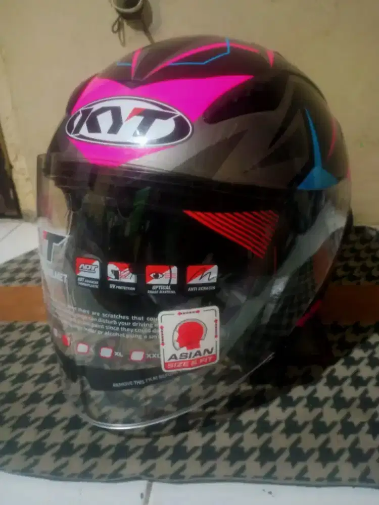 helm kyt flat r