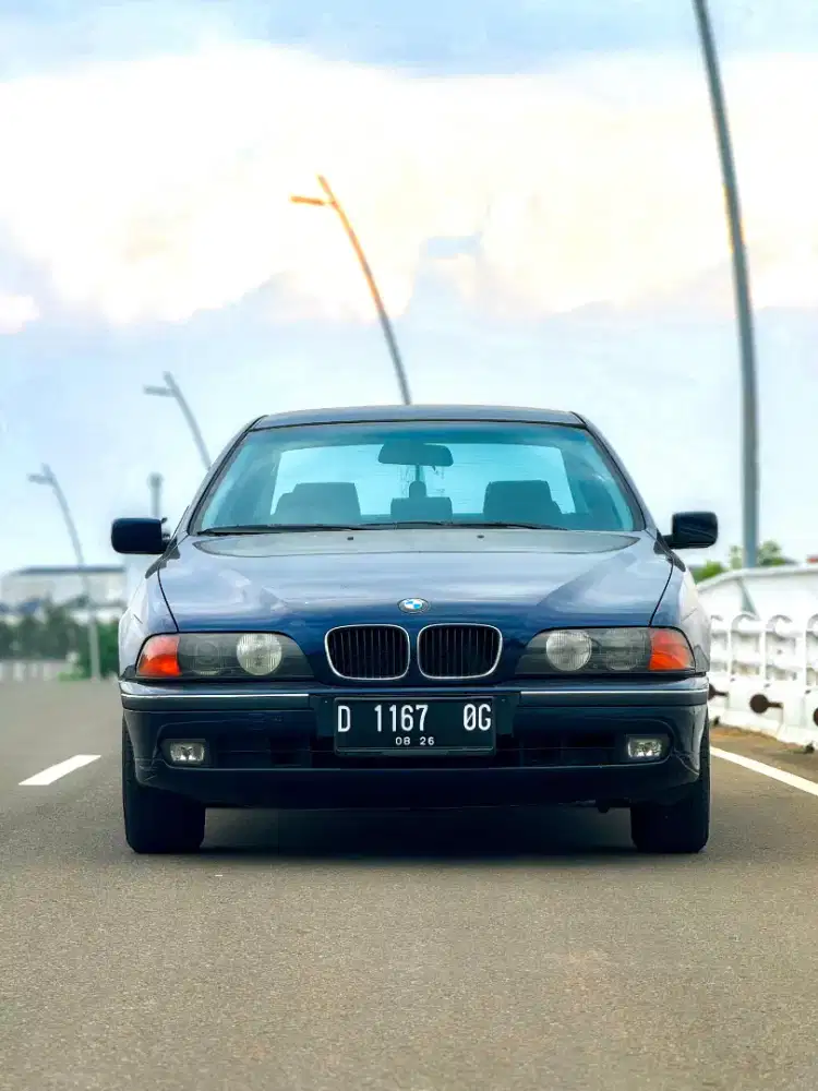 BMW 523i 1997 Blue E39 M52B25 Manual M/T Transmision (Super RARE)