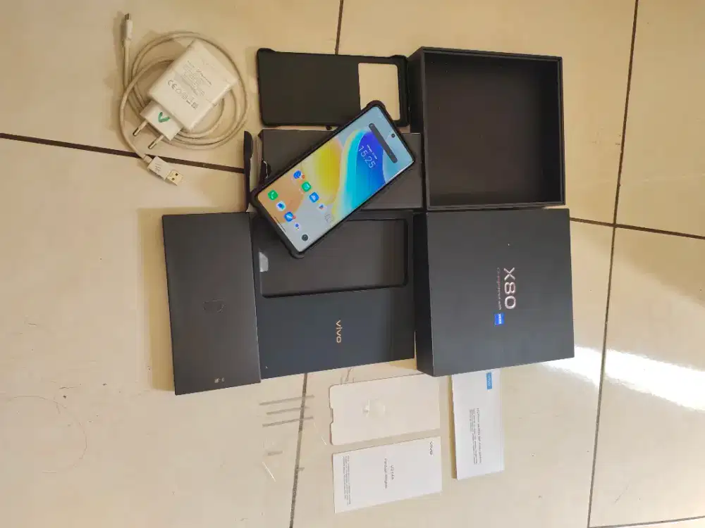 Vivo X80 5G 12/256gb