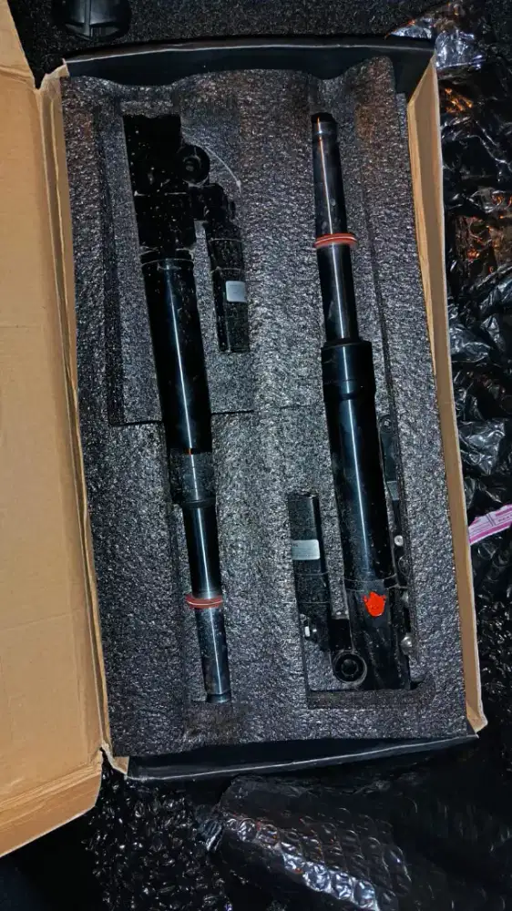 Shockbreaker depan vario beat scoopy