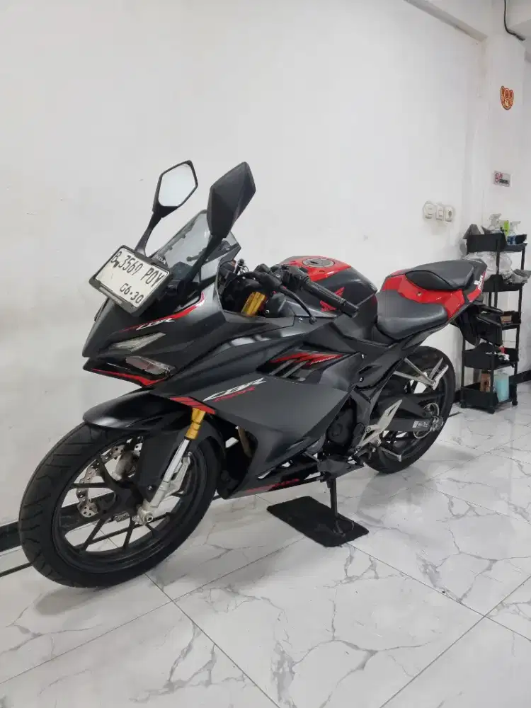 Honda New CBR 150 R LED Fi 2025 bln 6 Km 3 ribuan Kredit DP 3 jutaan