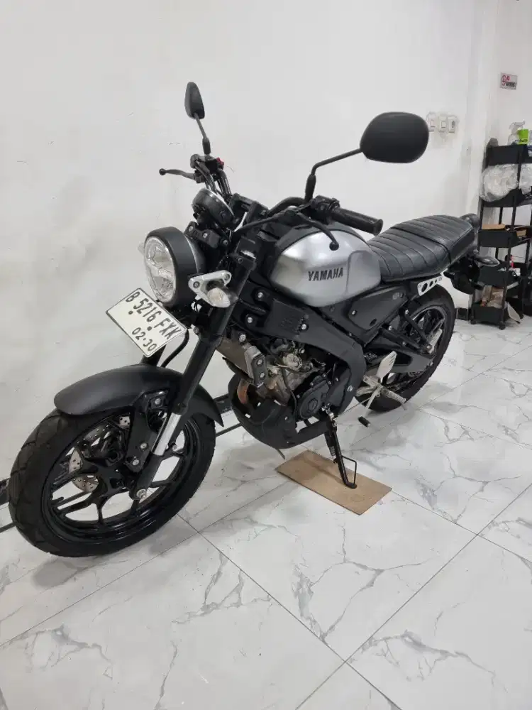 KM 3 RB ! Yamaha XSR 155 USD Fi 2025 bulan 2 Gress kayak baru