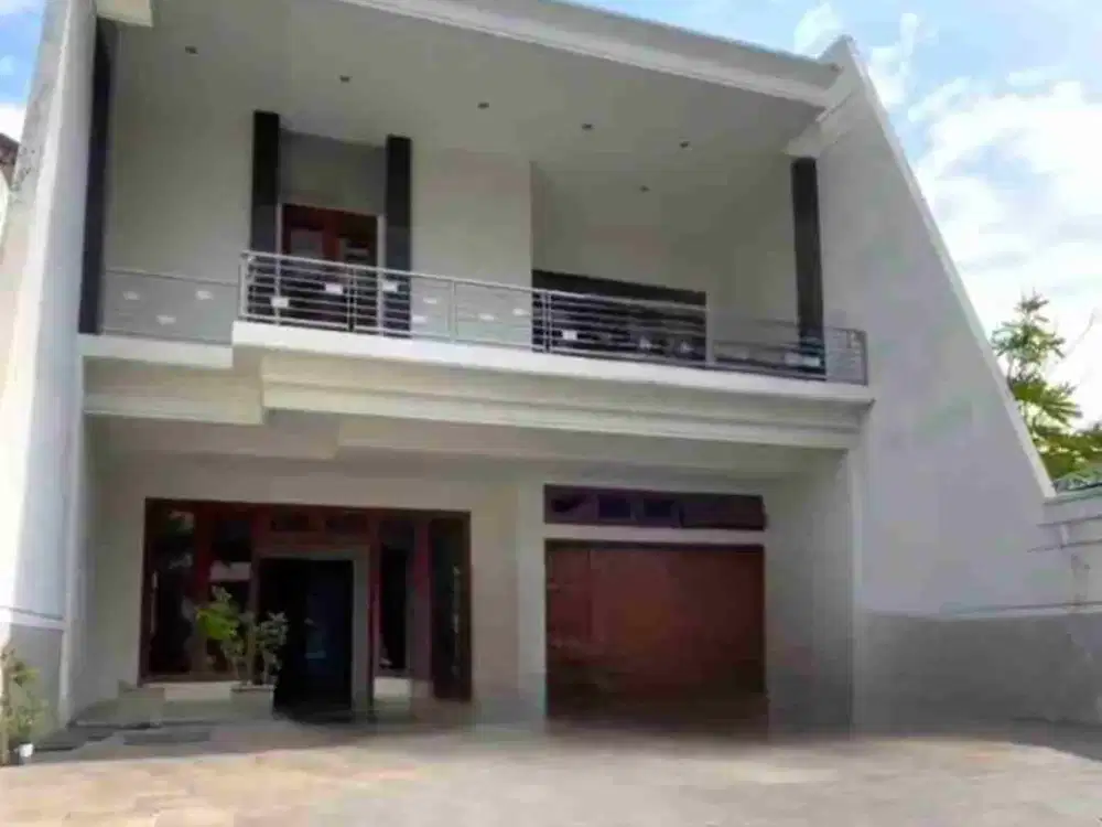 DI JUAL - SEWA KAN OFFICE / RUMAH PUSAT KOTA SURABAYA