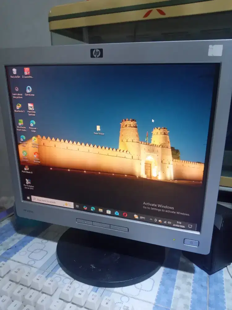 Komputer satu set mulus