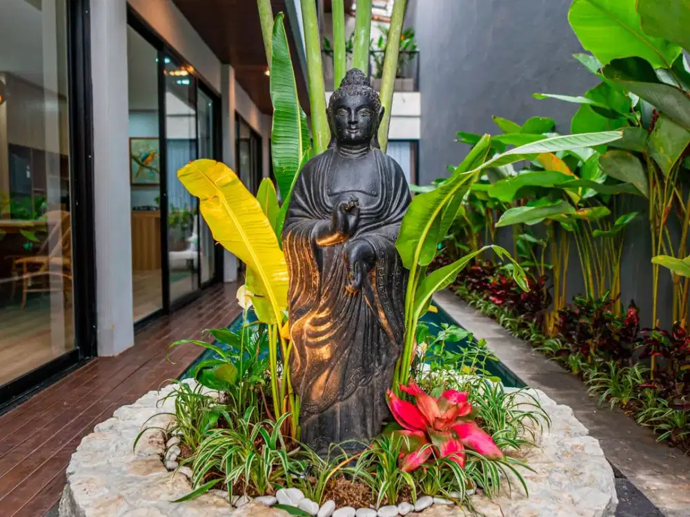 Walk to Iconic Attractions in Ubud  (Freehold & Leasehold Villa)