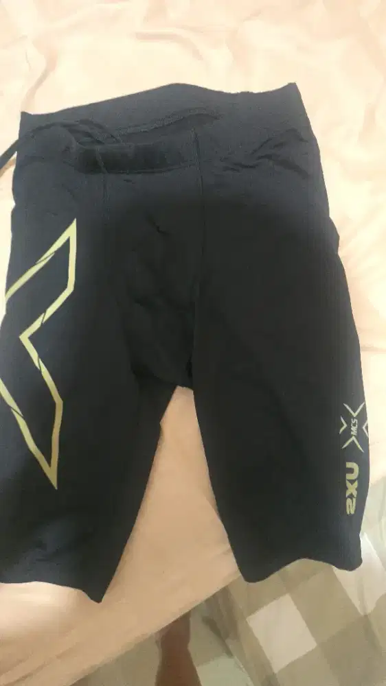2xu men light speed compression bekas