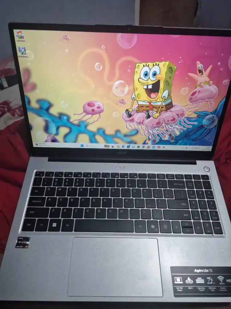 Laptop Acer Aspire Lite 15