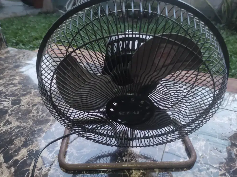 Kipas Angin Sekai 10 inch Meja Murah Masih Nyala