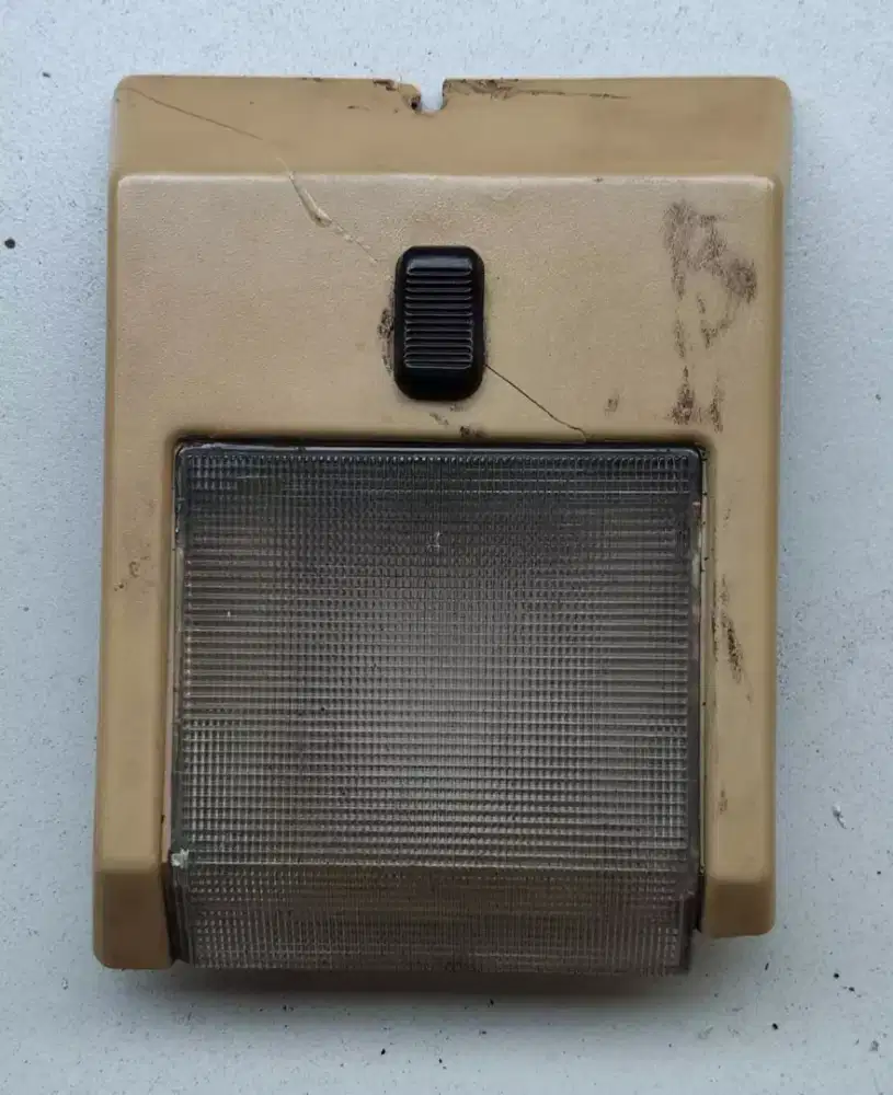 Cover lampu plafon volvo 960