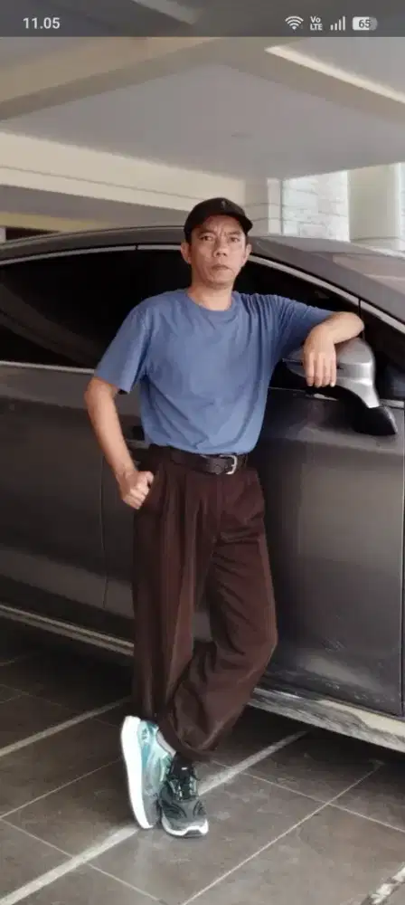 Supir pribadi atau kantor