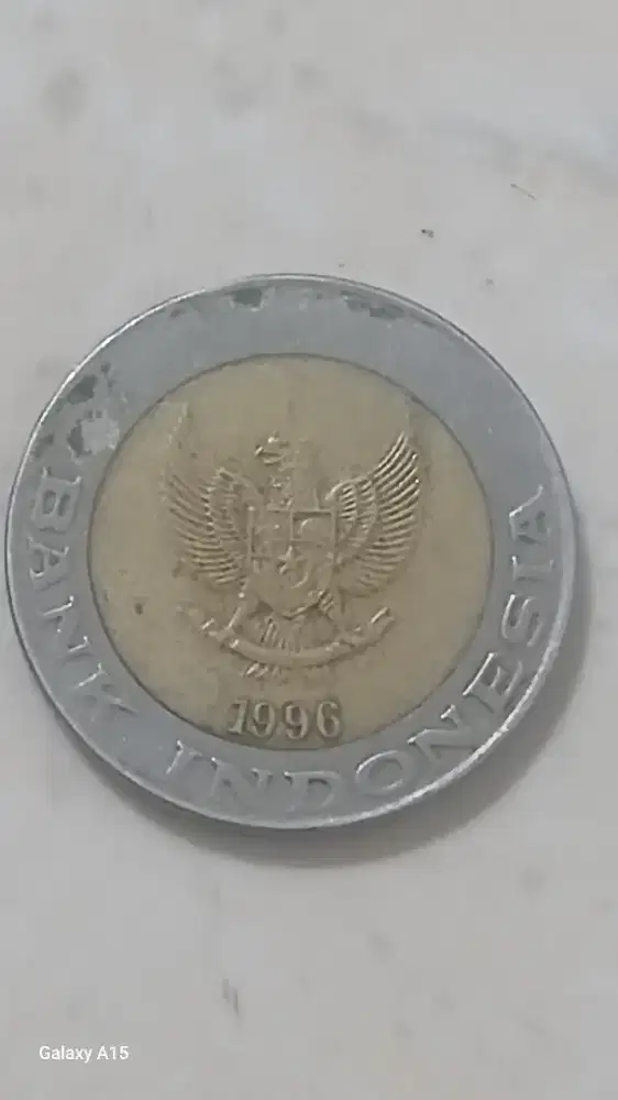 Uang koin 1000 th 1996 kelapa