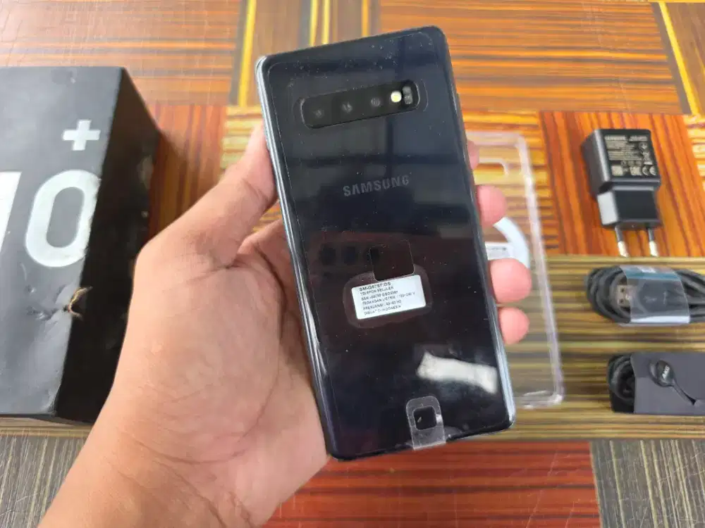 Samsung S10 PLus Ram 8GB/128GB Mulus Fulset BisaTT