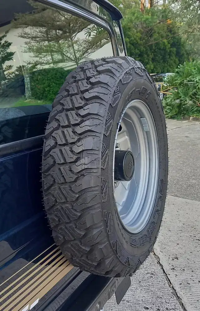 Suzuki Jimny 2002 Bensin