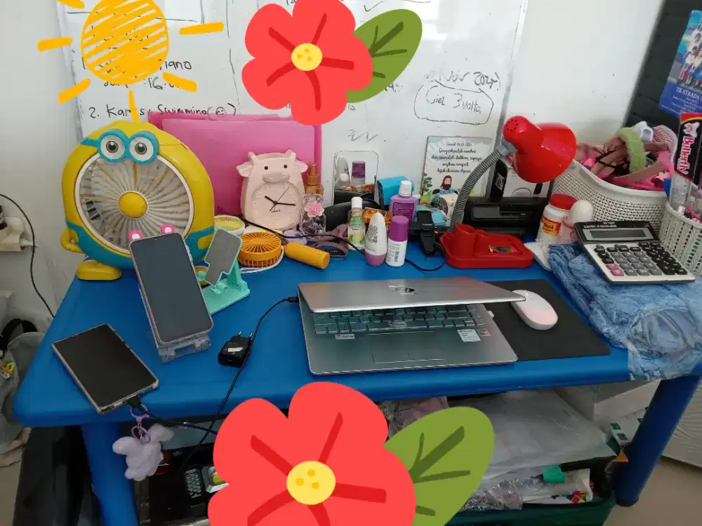 Meja belajar panjang