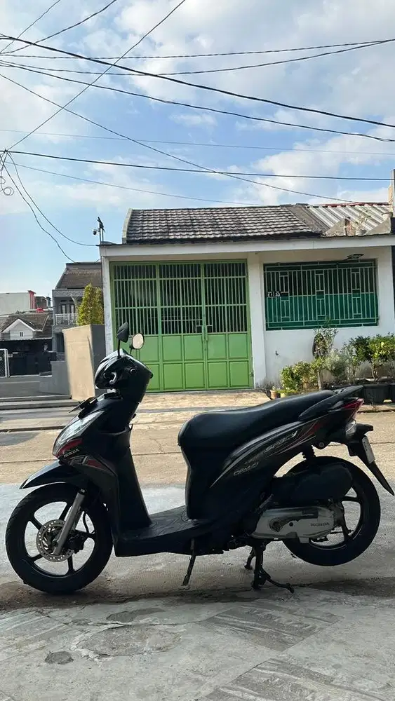 Honda Spacy Helm in PGM FI 2011 Pajak On Bukan Karbu