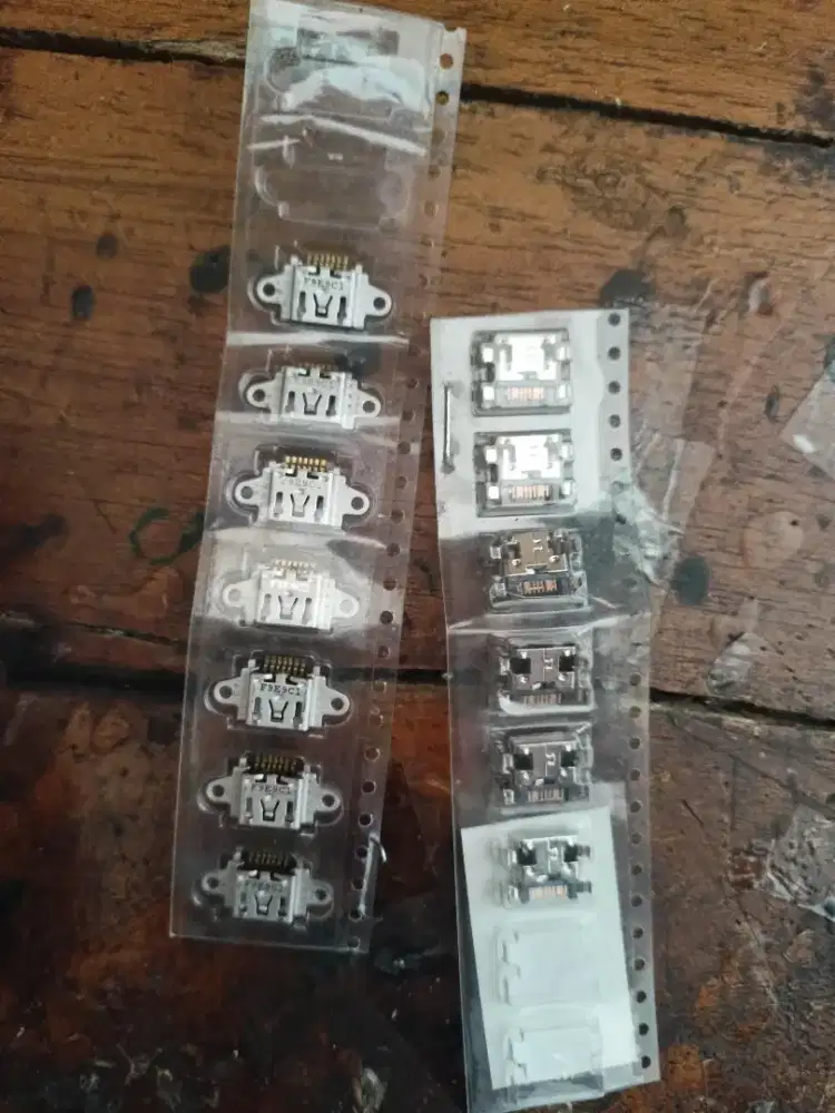 PIN KONEKTOR SAMSUNG G530