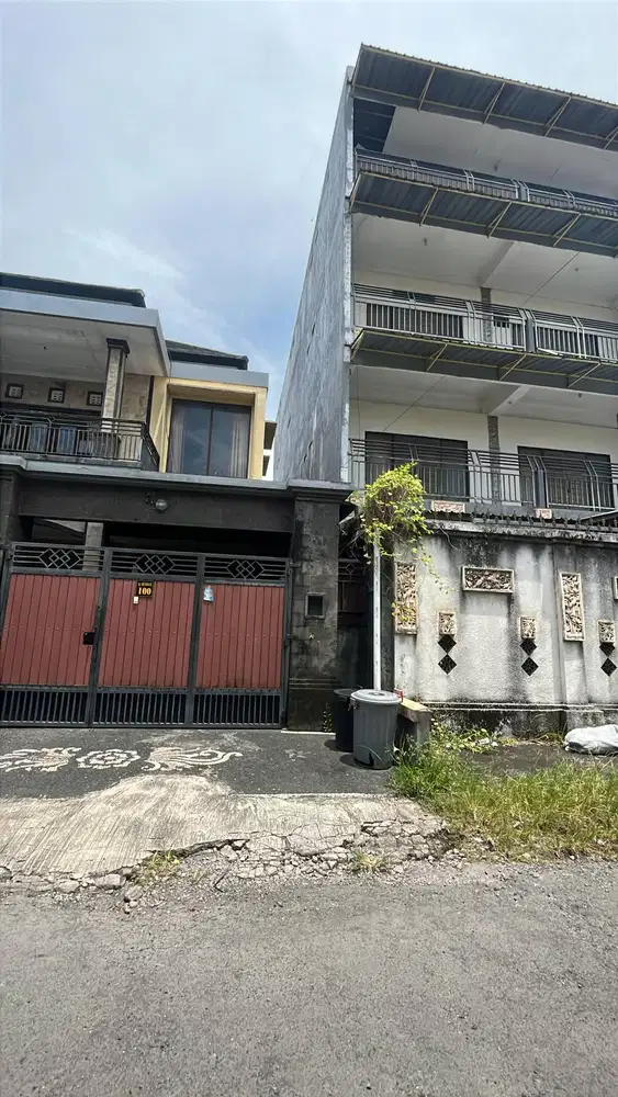 Freelance bersih rumah wanita