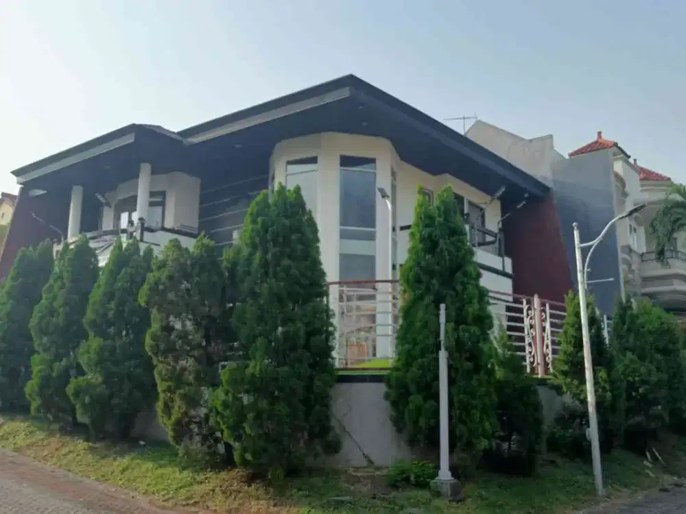 Rumah Villa Sentra Raya