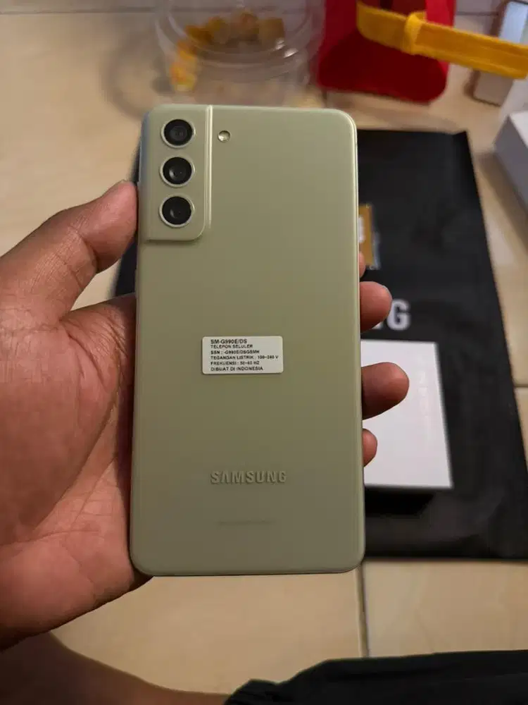 Samsung s21 fe 8/256gb sein