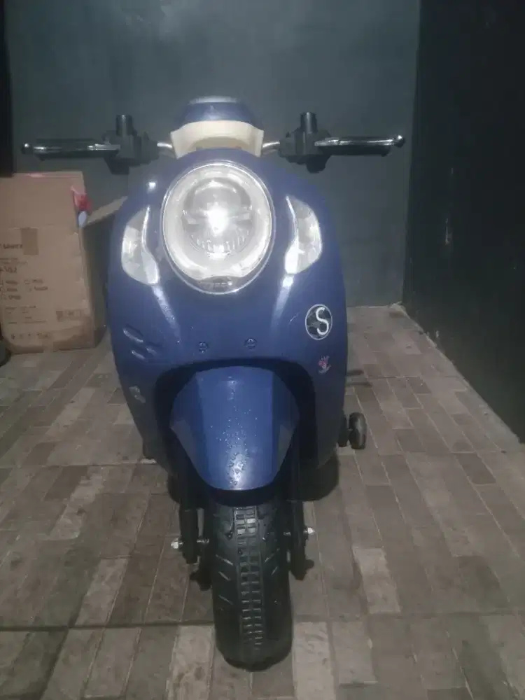 Mainan motor anak (bekas)