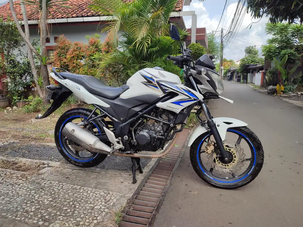 HONDA CB150R OLD TAHUN 2013 SIAP GAS