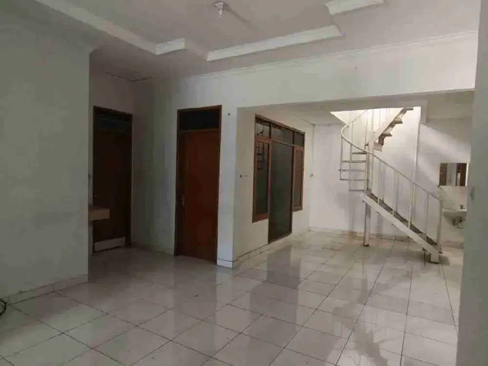 SEWA RUMAH LUAS SAYAP PETA (NF)