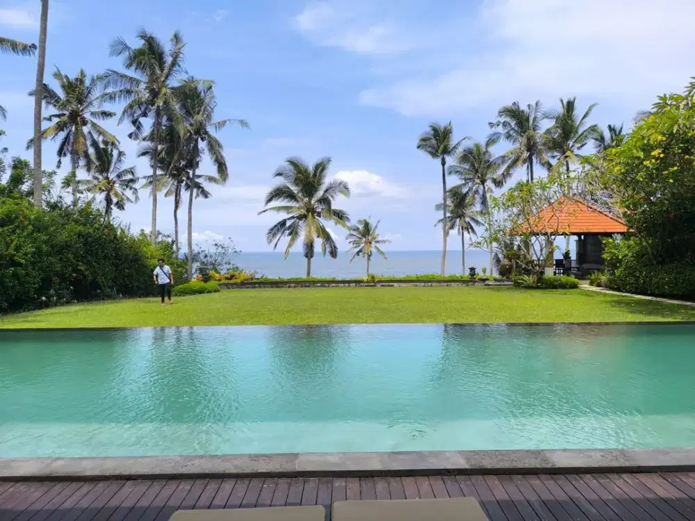 Villa 6 Bed, Pinggir Pantai Soka, Full Ocean, Full Sunseat View, Tabanan