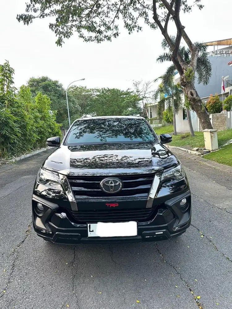 Jual Cepat !! Fortuner VRZ TRD 2020 modif Legender low Km kondisi top!