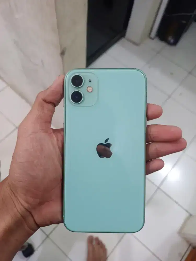 iPhone 11 64gb inter