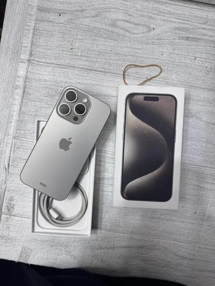 Iphone 15 pro 512gb resmi ibox bh88