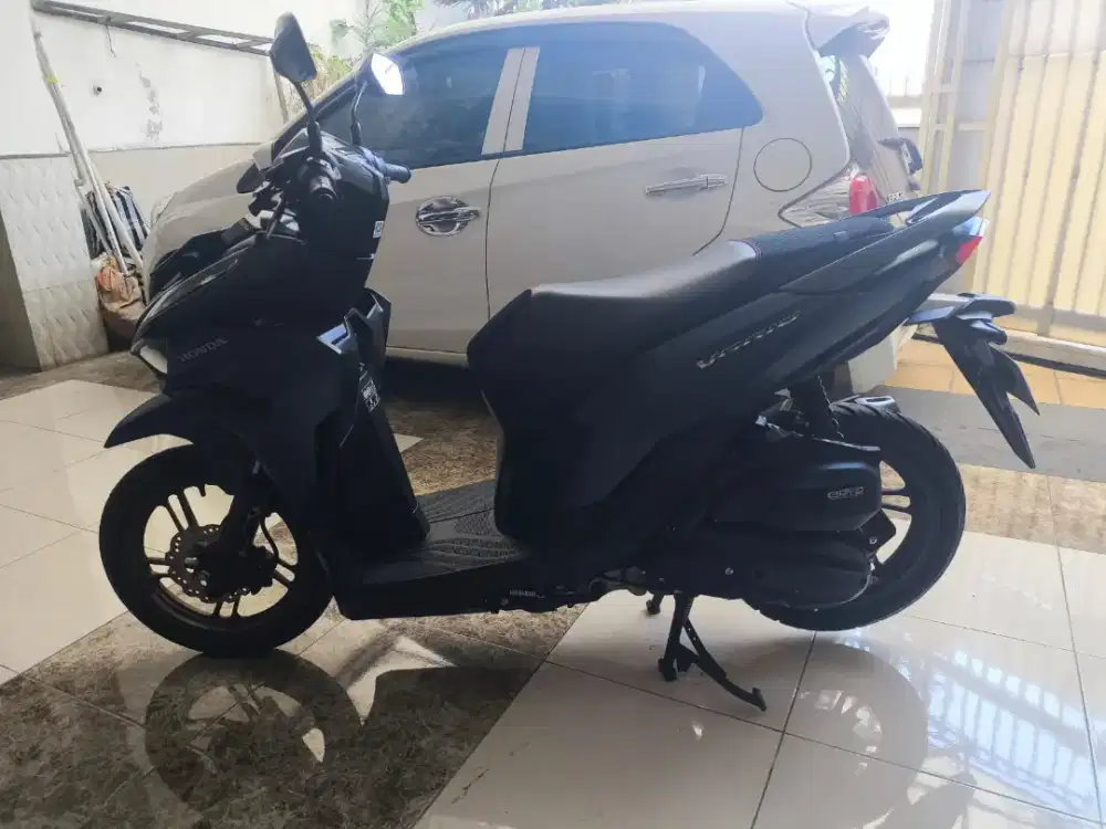 Dijual Vario 125 tipe tertinggi (ISS) KM 6.000 an