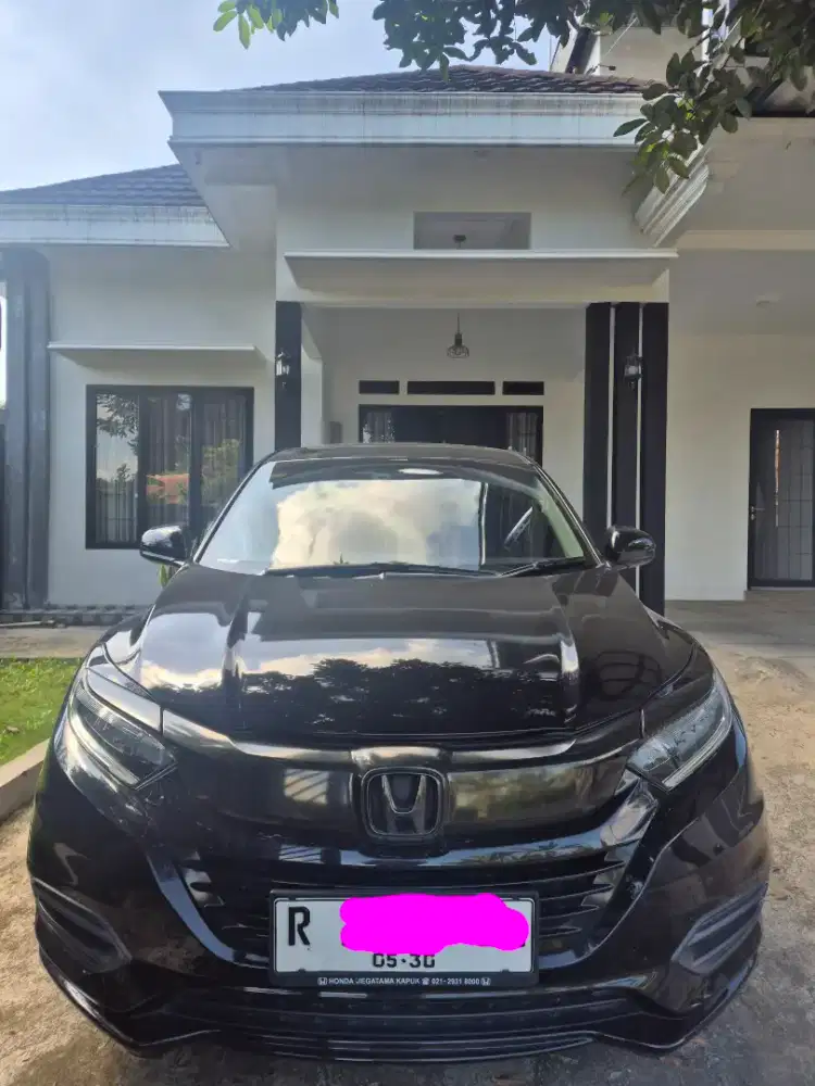 HRV Prestige 1.8 Tahun 2020 Hitam