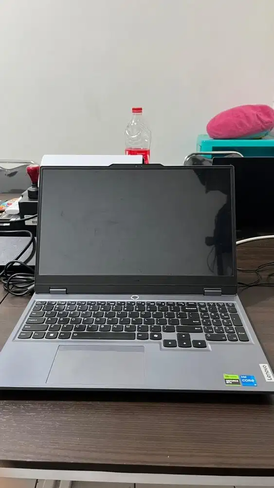 Jual Lenovo LOQ 15IAX9