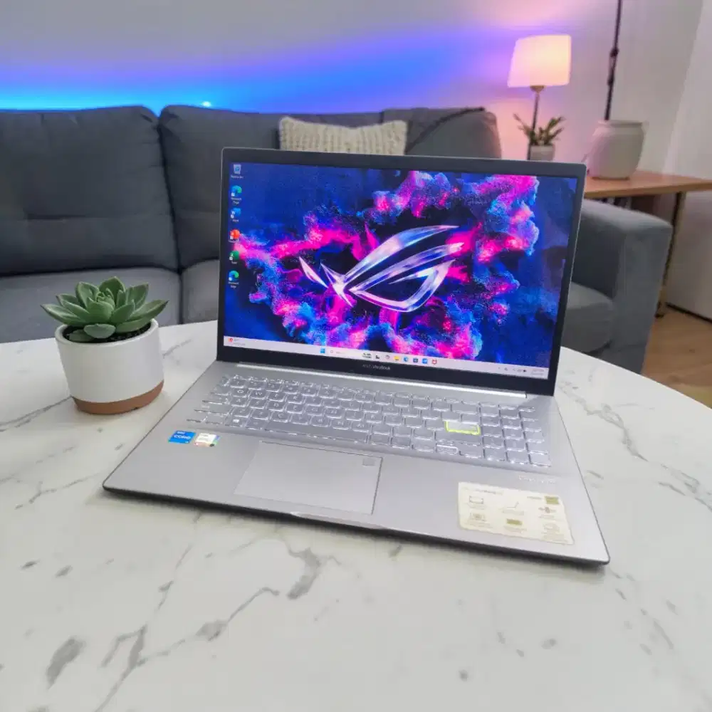 ASUS VIVOBOOK ULTRA15 OLED K513EAN/X513EAN-307 GEN11 LIKE NEW 15,6SSD