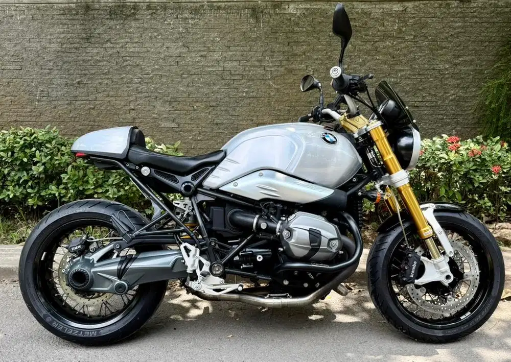 BMW R NINE T FULL PAPER R9T