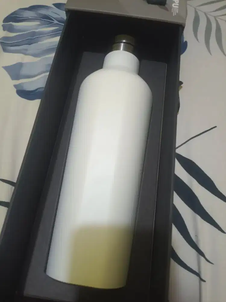 Tumbler termos tahan dingin panas