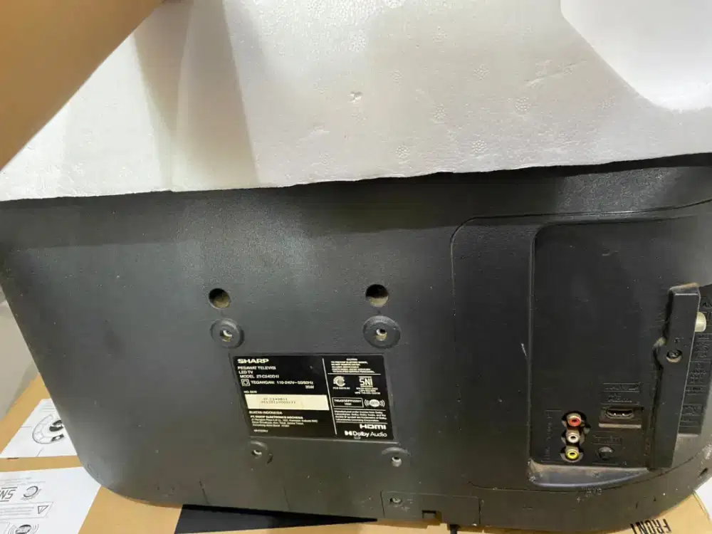 Jual cepat tivi Sharp jual butuh