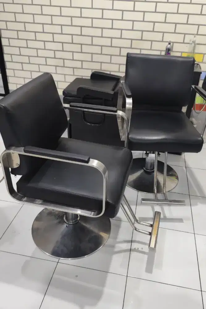 Jual kursi barber bekas