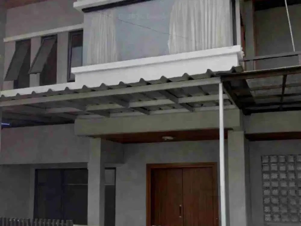 SEWA RUMAH MINIMALIS MURAH BARU RENOVASI TAMAN HOLIS INDAH (NvN)